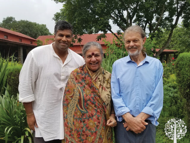 Av Singh